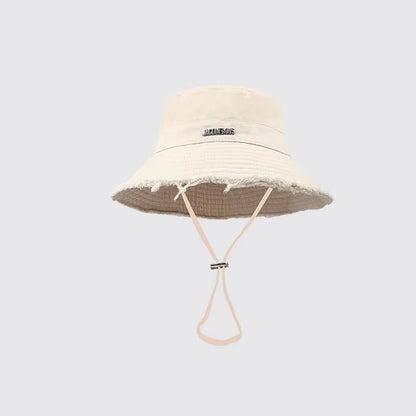 Bucket hat