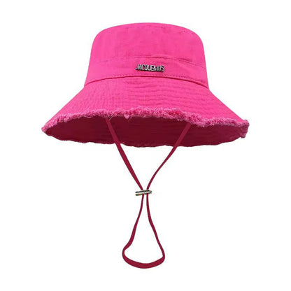 Bucket hat
